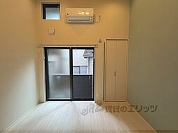 クレスト山科 105 1階ワンルームのリビング/ダイニング