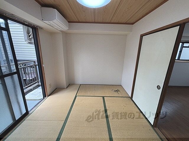 寝室