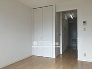 ※内観写真は201号を引用しており、内装等（反転）が異なる場合がございます。