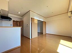 E.POPULARII 303 3階1LDKのリビング/ダイニング