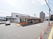 セブンイレブン(300m)