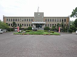 神埼市役所(400m)