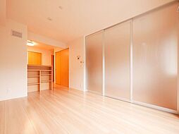 クランスマイル 205 2階2LDKのリビング/ダイニング