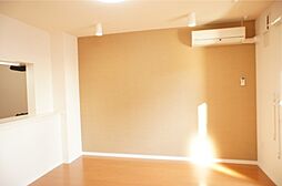 メゾン・アンソレイユ 1階1LDKのリビング/ダイニング