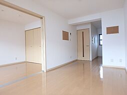 グラン・パスモ 2階1LDKのリビング/ダイニング