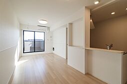 エリール A 2階2LDKのリビング/ダイニング