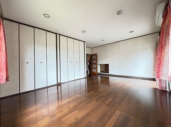 detached 栃木県河内郡上三川町大字上蒲生

地図を見る