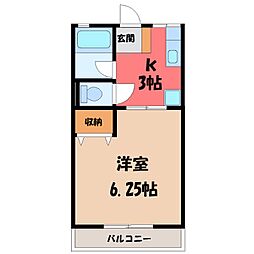 ファミーユ 1階