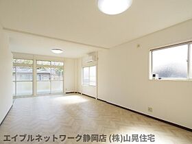 静岡県静岡市駿河区下川原3丁目（賃貸マンション2LDK・2階・64.25㎡） その3