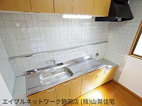 静岡県静岡市駿河区丸子5丁目（賃貸マンション3LDK・2階・74.76㎡） その4