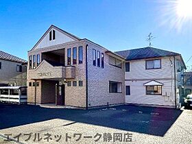 静岡県静岡市葵区古庄5丁目（賃貸アパート2LDK・1階・63.76㎡） その1