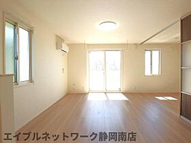 静岡県藤枝市志太5丁目（賃貸アパート1LDK・2階・44.21㎡） その3