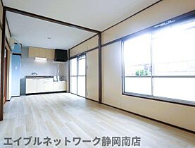 静岡県静岡市駿河区中田2丁目（賃貸マンション1LDK・2階・45.00㎡） その3