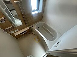 GLUCKMAISON/S-EBIE XI