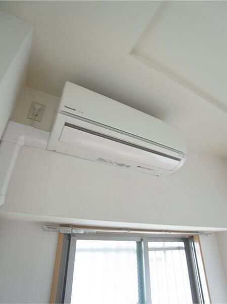 画像15:エアコンはDKと各洋室に設置されています。