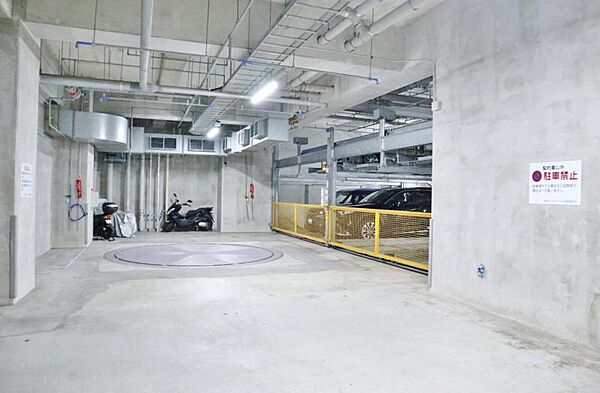 駐車場を拡大表示