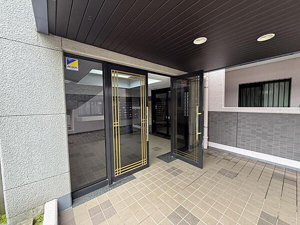 エントランスを拡大表示