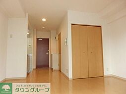 東京メトロ日比谷線 中目黒駅 徒歩13分の賃貸マンション 8階ワンルームのリビング/ダイニング