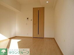 東京臨海高速鉄道りんかい線 大井町駅 徒歩4分の賃貸マンション 2階1Kのリビング/ダイニング