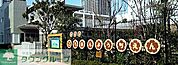 港区立港南幼稚園 徒歩7分。幼稚園・保育園 550m