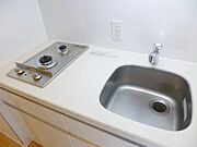 お部屋探しは株式会社　タウンハウジング　までお気軽にお問合せ下さい。クレジットカード決済・首都圏を中心直営143店舗　仲介件数全国2位の豊富な実績！諸費用・審査等・何でもご相談下さい。