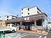 セブンイレブン 徒歩6分。コンビニ 480m