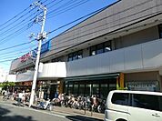 西友 220m