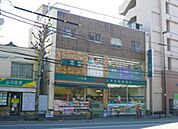ドラッグストア一本堂開成前店 528m