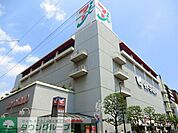 イトーヨーカドー綾瀬店 徒歩3分。スーパー 210m