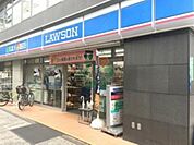 ローソン 徒歩10分。コンビニ 750m