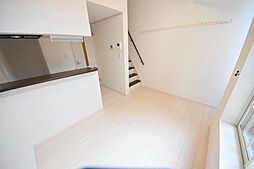 ハーミットクラブハウスルペ 1階ワンルームのリビング/ダイニング