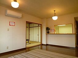 JR青梅線 小作駅 徒歩25分の賃貸マンション 3階3LDKのリビング/ダイニング