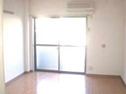 多摩都市モノレール 砂川七番駅 徒歩9分の賃貸マンション 3階1Kのリビング/ダイニング