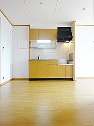 ヴィラ・シャルマン 2階2LDKのリビング/ダイニング