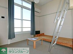 レオパレス中央 2階1Kのリビング/ダイニング