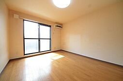 プラウディア 1階1Kのリビング/ダイニング