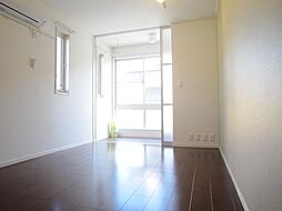 ヒルズオザク 2階1Kのリビング/ダイニング