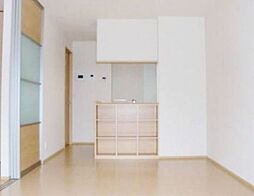 グランシャリオスッド 1階1LDKのリビング/ダイニング