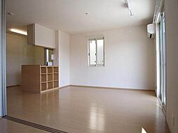 ファヴォーレII 1階2LDKのリビング/ダイニング