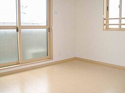 リヴェール石田 1階1Kのリビング/ダイニング