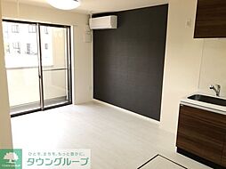 ニューリバーサイド 1階1LDKのリビング/ダイニング