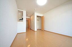 バルビゾンI 3階1Kのリビング/ダイニング