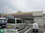 ミニストップ立川砂川町店 徒歩11分。コンビニ 810m