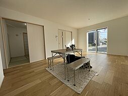 リビング/ダイニングの画像