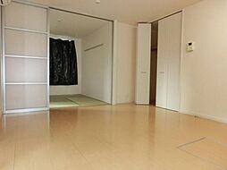 プランドール 101 1階1LDKのリビング/ダイニング