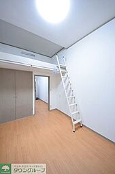 ロワール本八幡 202 2階1Kのリビング/ダイニング