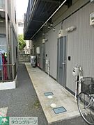 玄関前通路