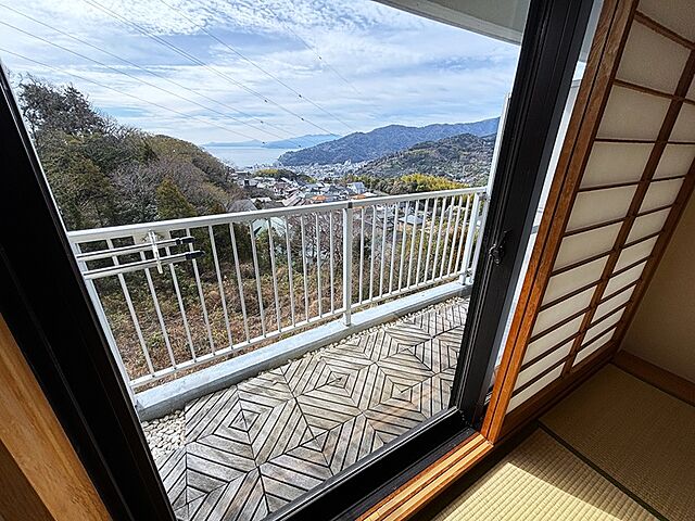 バルコニー