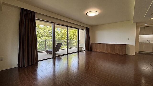 リビング/ダイニング レアージュ真鶴 1階/-