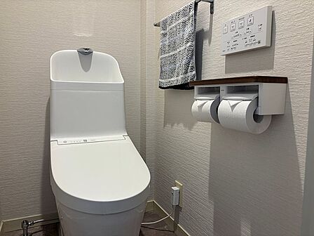 【お手洗い】交換済みのスタイリッシュなお手洗いです。